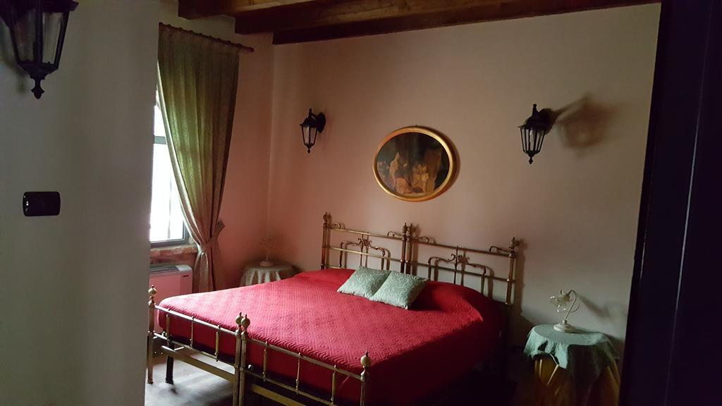 Tenuta Il Tenchio Hotel Lacchiarella Exterior photo